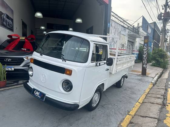 VOLKSWAGEN KOMBI 1.6 MI PICK-UP CS 8V GASOLINA 2P MANUAL VOLKSWAGEN KOMBI 1.6 MI PICK-UP CS 8V GASOLINA 2P MANUAL